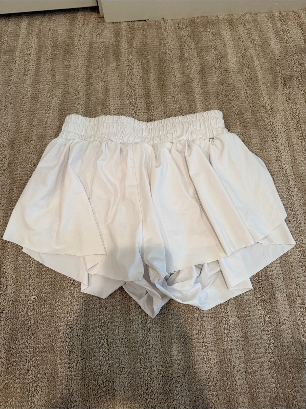 Girls' White Ruffle Elastic-Waist Shorts